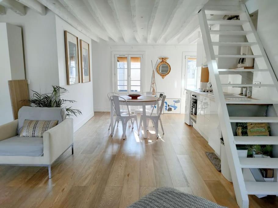Fabulous Of Paris For 4 People Apartment Exterior photo